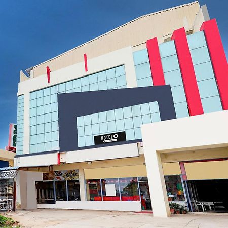 Hotel O Ambur Екстериор снимка