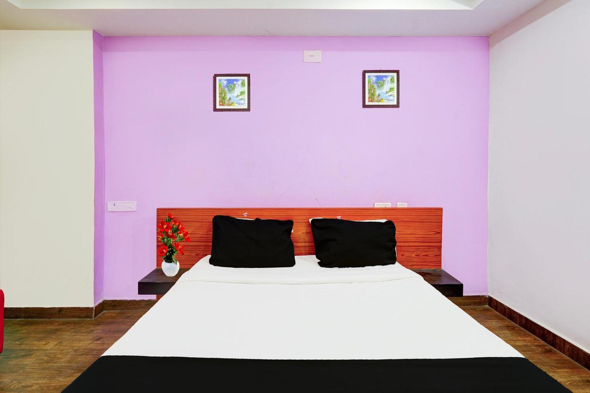 Hotel O Ambur Екстериор снимка